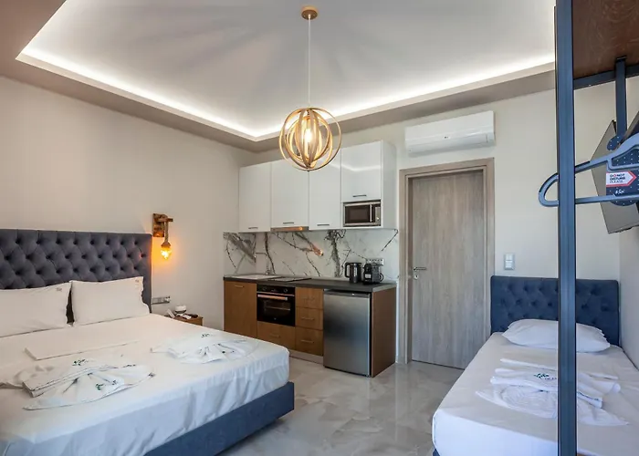 Olia Seaside Residence 120M From The Beach