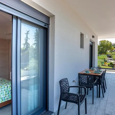 Olia Seaside Residence 120M From The Beach Pefkochori Exterior foto