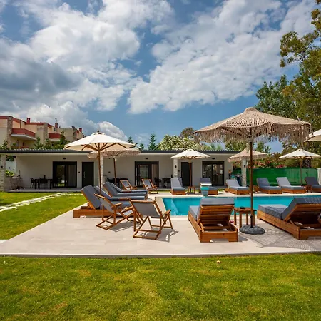 Olia Seaside Residence 120M From The Beach Pefkochori Exterior foto